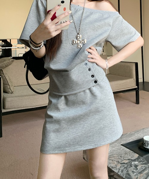 meJane セットアップ オフショルダースウェットトップス