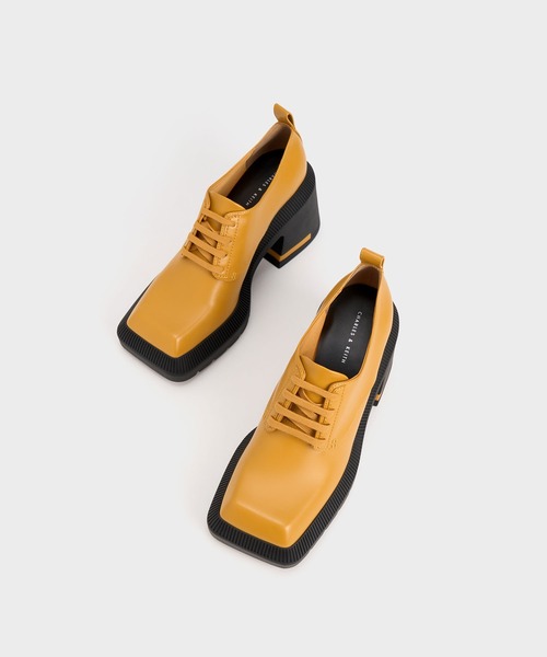 「CHARLES & KEITH」 パンプス 22.5cm マスタード レディース