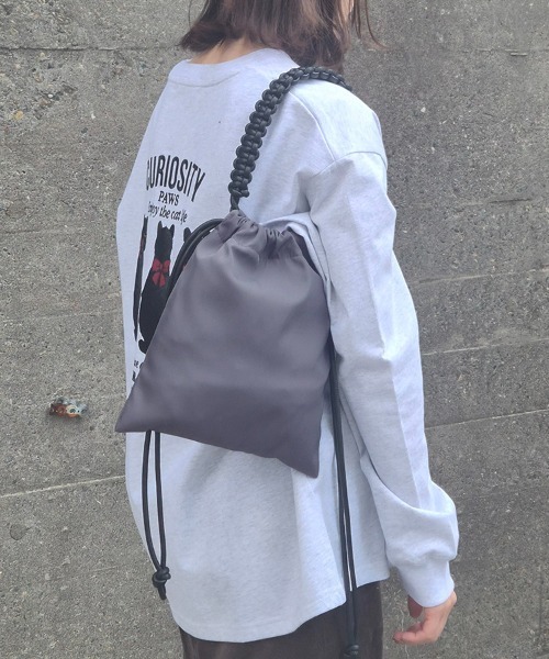 Bleu Bleuet（ブルーブルーエ） ショルダーバッグ バッグ 編み込み巾着