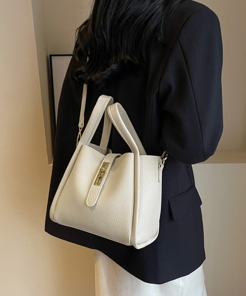 ゴールド フラップ式ハンドバッグ ハンドバッグ ゴールドジップスクエア型2WAYハンドバッグ : ZOZOTOWN