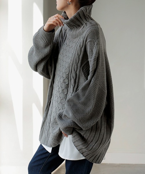 HUG.U（ハグユー） ニット セーター ハイネックケーブルニット