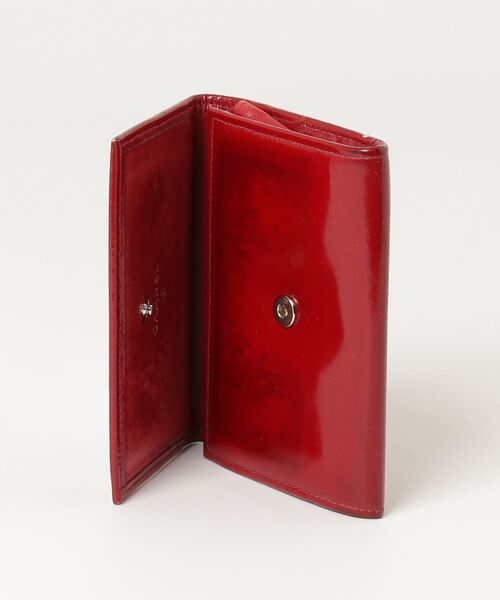 今週限定価格　美品　CHANEL シャネル　小銭入れ　ケース　二つ折り　赤 今週限定価格 美品 CHANEL シャネル 小銭入れ コインケース 二つ折り 赤