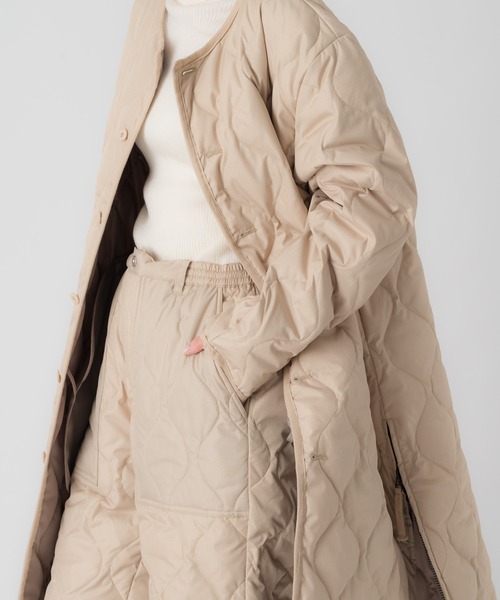 新品未使用品　ロングダウンコート　オフホワイト　M オフホワイト/M】 フェイクダウンコート中綿入りロングコートの通販 by