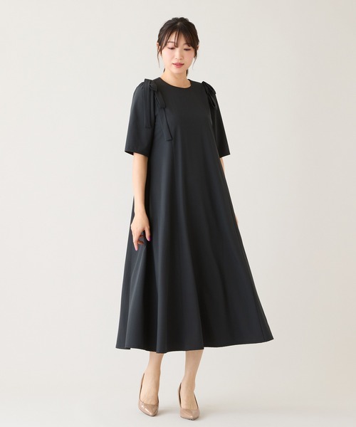 ワンピース 「ラッシュガード素材使用」「UVcare/伸縮性/速乾性/軽量」Aラインワンピースの画像