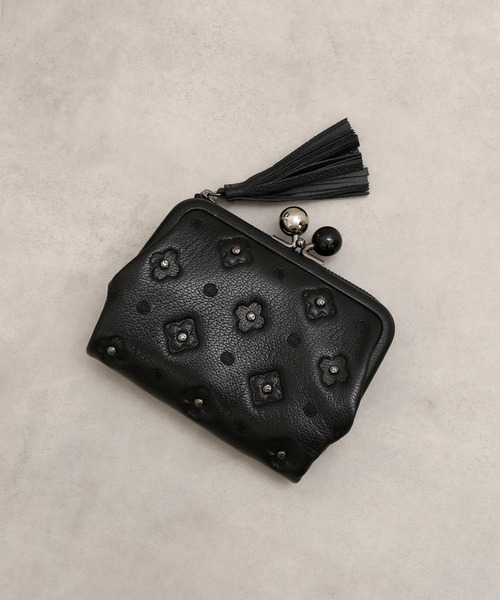 超希少　新品　perché（ペルケ）二つ折り財布　牛革　グラック perche（ペルケ） 二つ折り財布 財布 レディース : ZOZOTOWN Yahoo!店
