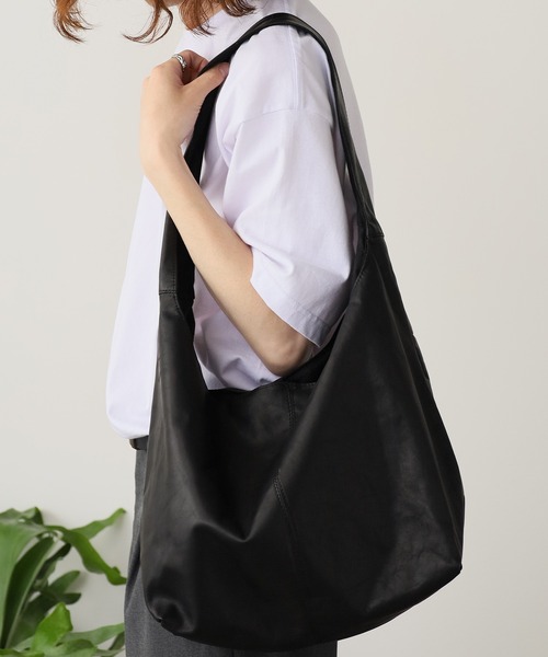 【美品】 ミスターオリーブ トートバッグ ソフトレザー ブラック 肩掛け MR.OLIVE トートバッグ MR.OLIVE/ミスターオリーブ WATER PROOF