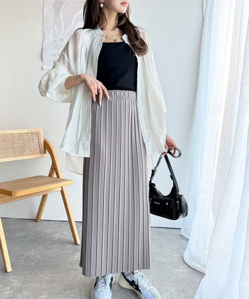 Salvatore Ferragamo プリーツロングスカート classicalelf スカート 大人の”きちんと見え”を叶える。プリーツ