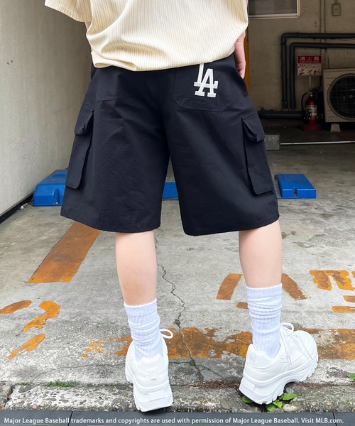 FCRB/MLB/ハーフパンツ/Mサイズ BACK TO THE FIELD パンツ 「MLB」刺繍ロゴカーゴハーフパンツ