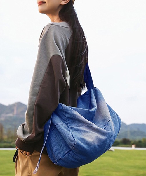 Revo. ショルダーバッグ ウォッシュド バレル型 デニム ショルダー