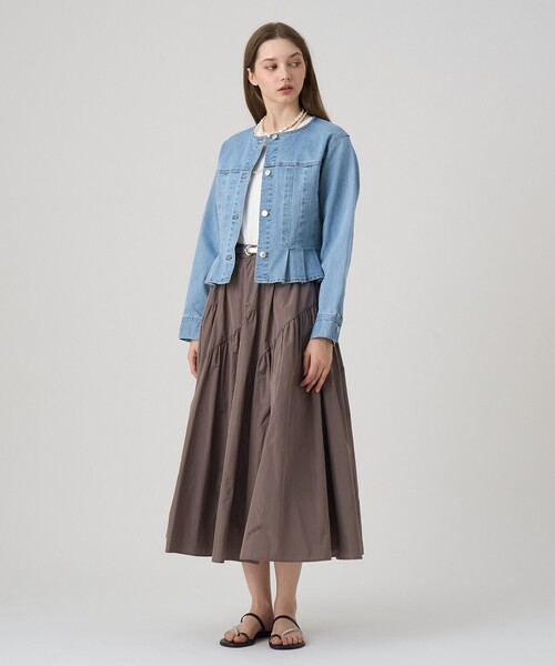 ✴︎A NAYI ✴︎春夏用ノーカラージャケット 38 ホワイト【未使用】 ✴︎A NAYI ✴︎春夏用ノーカラージャケット 38 ホワイト【未使用