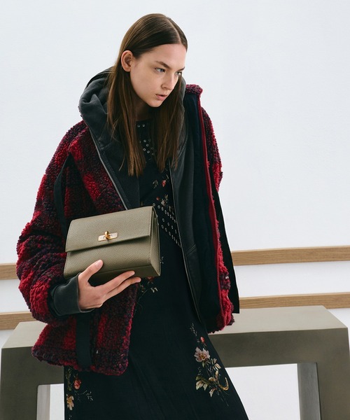 CHARLES ＆ KEITH（チャールズ&キース） ショルダーバッグ バッグ