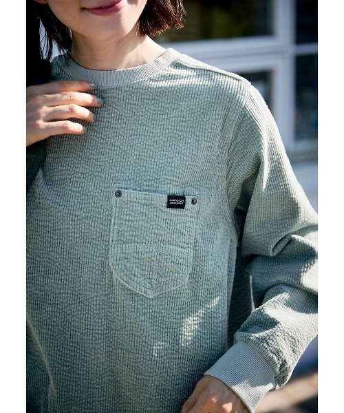 Sunny clouds（サニークラウズ） ストレッチコールのトレーナー