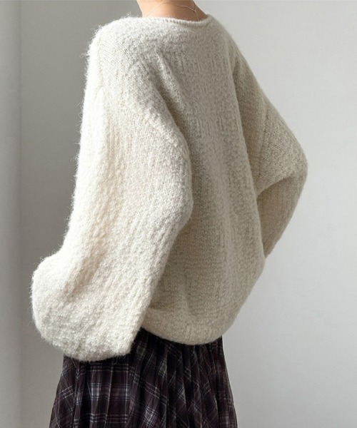 【新品タグ付き】Sov. バルーンスリーブニットトップス 白 2024年モデル 新品タグ付き】Sov. バルーンスリーブニットトップス 白 2024年モデル