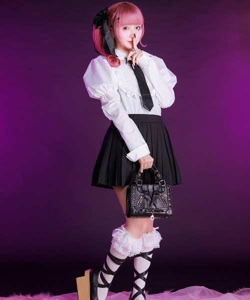 AVENCHUMU Girls pleated harness skirt 黒 Girls pleated harness skirt – AVENCHUMU （アバンチュウム）