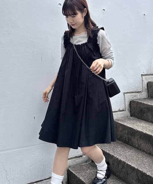 肩フリルミニワンピース umm.】肩フリルミニワンピース | ファッション通販サイト NUGU