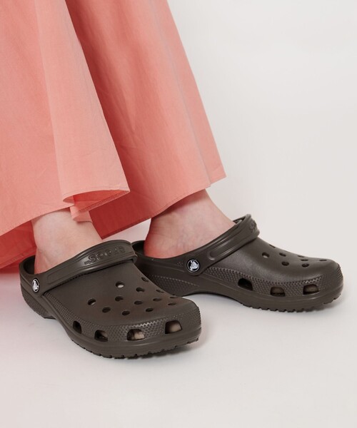 軽量★CROCS★クラシック クロッグ サンダル ウィメンズ クロックス クラシック クロッグ・定番サンダル 通販｜Crocs公式
