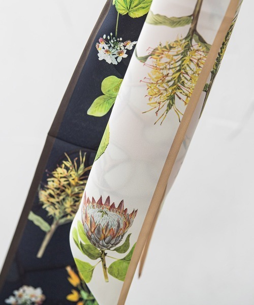 未使用級✨プランシー PADDLE SCARF パドル スカーフ マフラー LAUTREAMONT ストール マフラー ボタニカル剣先リバースカーフ