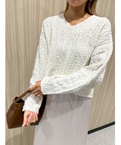 fifth（フィフス） ニット セーター ぽんぽんラメヤーンVネックニット