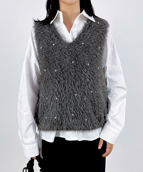 CLOTHY ベスト ジレ 「パールで華やぐ、冬映えベスト」パール付き