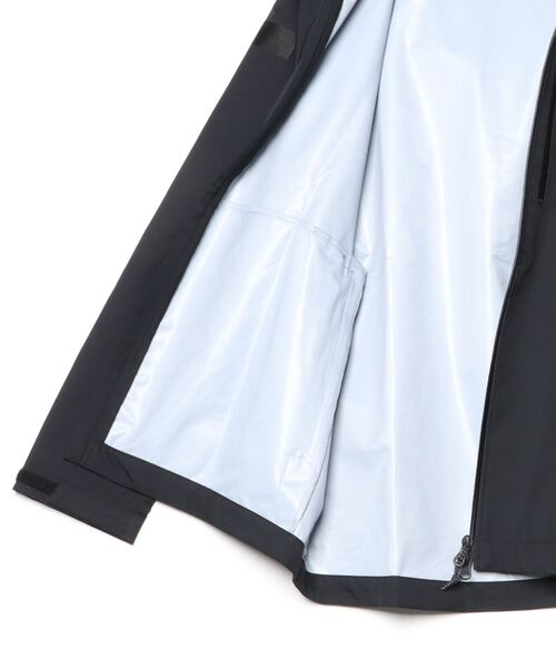 「New Balance」 マウンテンパーカー SMALL ブラック メンズ_画像3