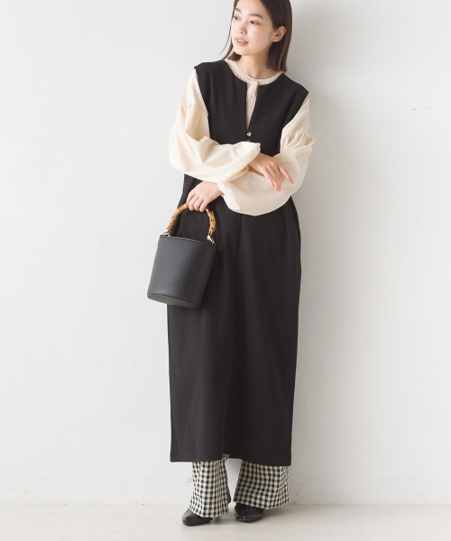 「OMNES」 ノースリーブワンピース FREE グレイッシュベージュ レディース_画像5