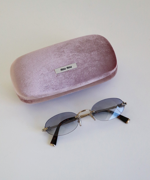 「値下げ不可」新品・未使用　ミュウミュウのサングラス miu miu（ミュウミュウ） サングラス SMU 11Z レディース スクエア型