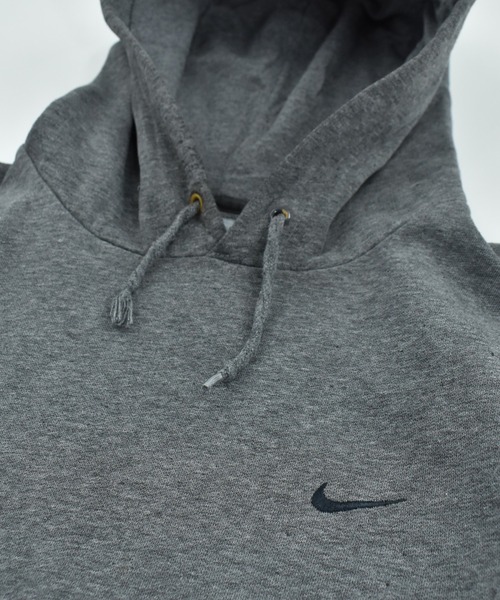 NIKE（ナイキ） パーカー 「USED」Y2K NIKE swooshロゴ フーディ