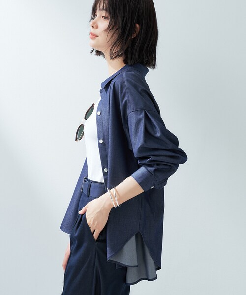 INDIVI  洗えるクリスピーVネックライトシャツ ネイビー 洗える／凹凸素材】シンプルVネックブラウス（シャツ・ブラウス