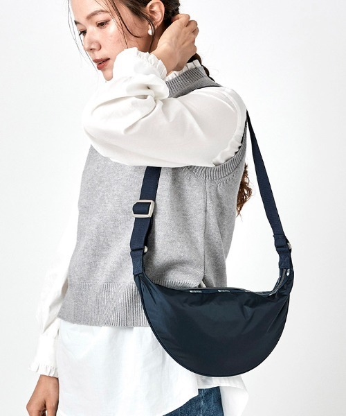 ダークブルー メッセンジャーバッグ ショルダーバッグ バッグ ESSENTIAL SLING ダークブルーC