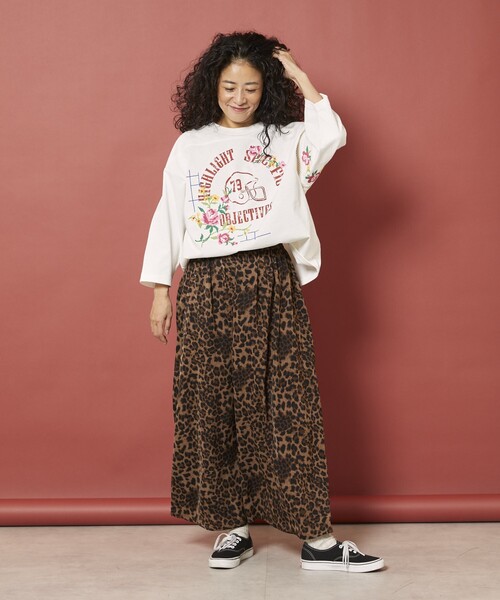 Freada tシャツ Freada/フリーダ クロスステッチフットボールT