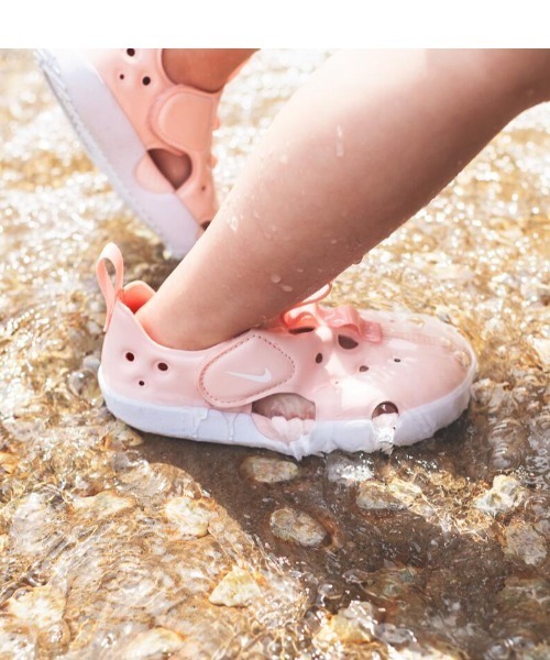 Nike フラワープリント スライドサンダル 楽天市場】nike サンダル 花柄の通販
