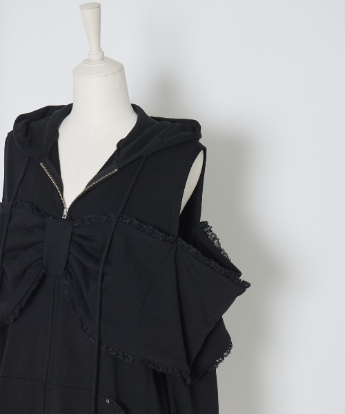 avenchumu リボン肩出しジップパーカー ブラック AVENCHUMU パーカー Ribbon shoulder zip hoodie oversize レディース