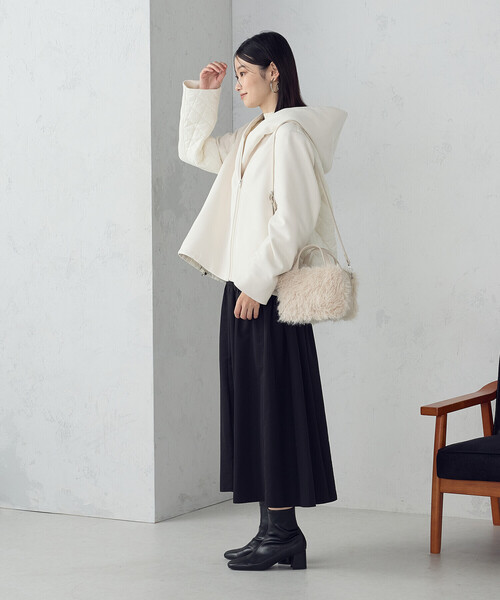 MONO COMME CA（モノコムサ） ボストンバッグ 2WAY フェイクファー