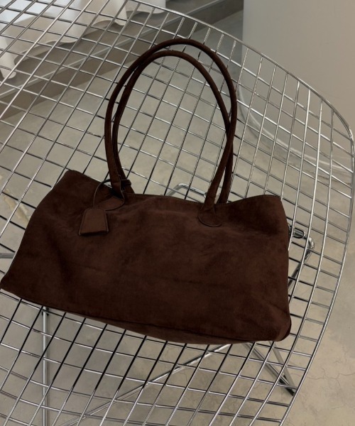 Trish（トリッシュ） ショルダーバッグ バッグ ビーガンスエードビッグ