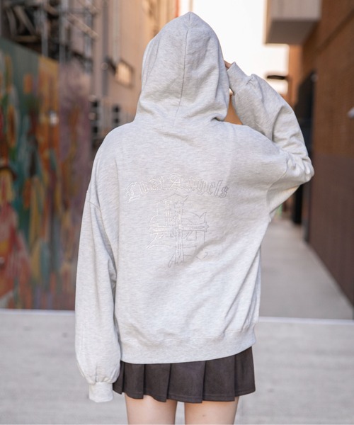 パーカー 「背中クロス×ロゴ×胸ワンポイントロゴ」裏毛ジップパーカー