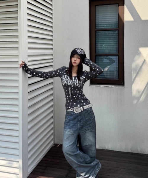 tシャツ Y2K星柄＆ロゴデザインVネックロングスリーブTシャツ