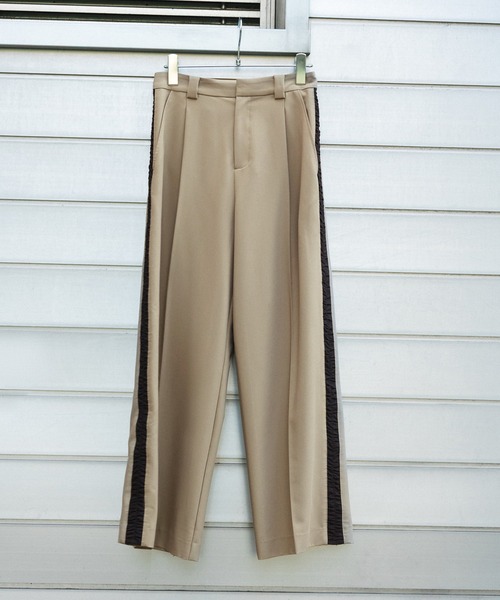 「ADAM ET ROPE'」 パンツ 38 ベージュ系その他 レディース