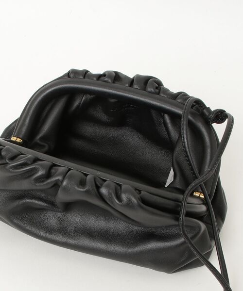 BOTTEGA VENETA（ボッテガ・ヴェネタ） ショルダーバッグ - ブラック