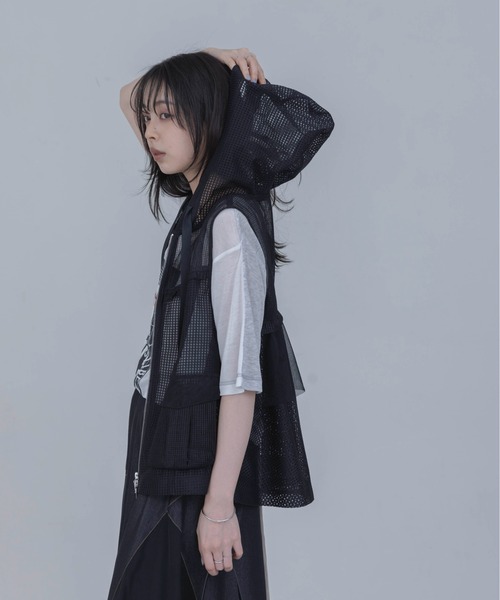 Eimee Law（エイミーロウ） ベスト ジレ マルチメッシュフーディー