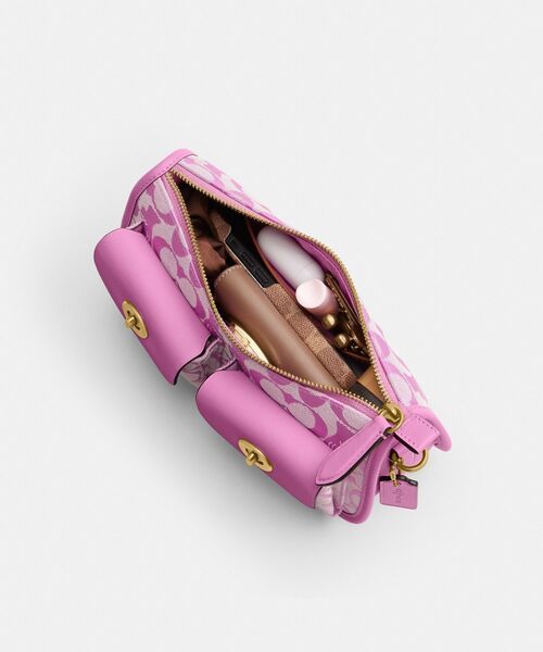 ショルダーバッグ バッグ 「COACH | BRAIN DEAD」ツイン ターンロック ウェイバリー バッグ・シグネチャー ジャカードの画像