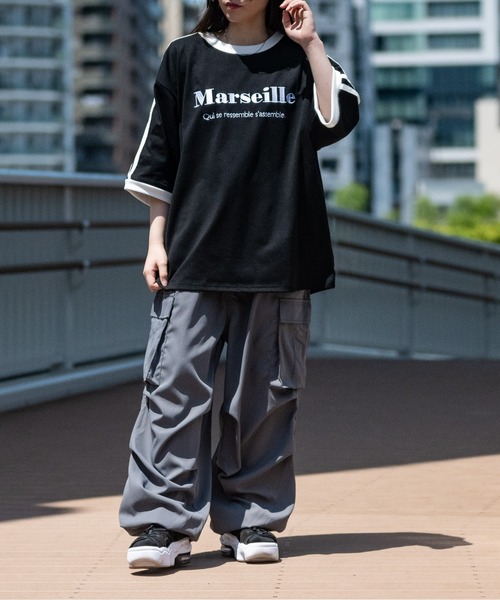 JOHN'S CLOSET（ジョンズクローゼット） tシャツ 「i」サイドライン