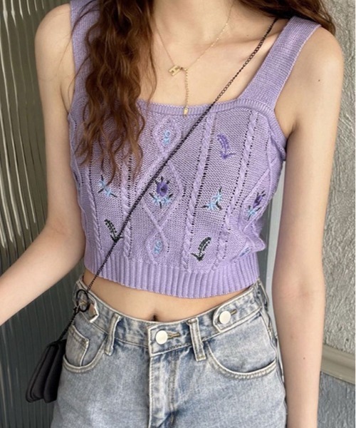 May ①ノースリーブ和柄、黒と紫の花柄 M ②花柄キャミパープルM 楽天市場】【SALE／30%OFF】ベア天竺花柄タートルネックインナー