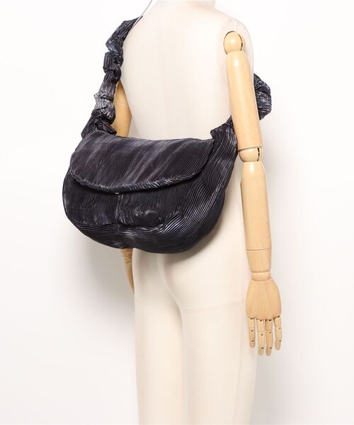 Desigual ブラック ショルダーバック Desigual ショルダーバッグ バッグ 「Desigual×Collina Strada