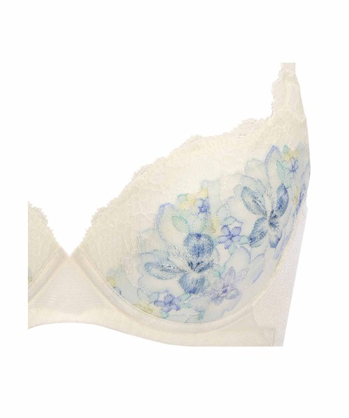 Triumph（トリンプ） ブラジャー 天使のブラ 魔法のハリ感636