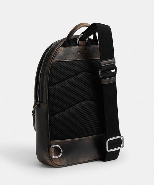 COACH（コーチ） ウエストポーチ チャーター パック・ラブド レザー