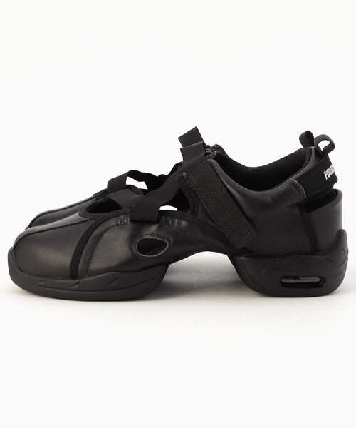 靴 Foundry Mews Zoe Foundry Mews スニーカー Foundry Mews/ファウンドリーミューズ ZOE