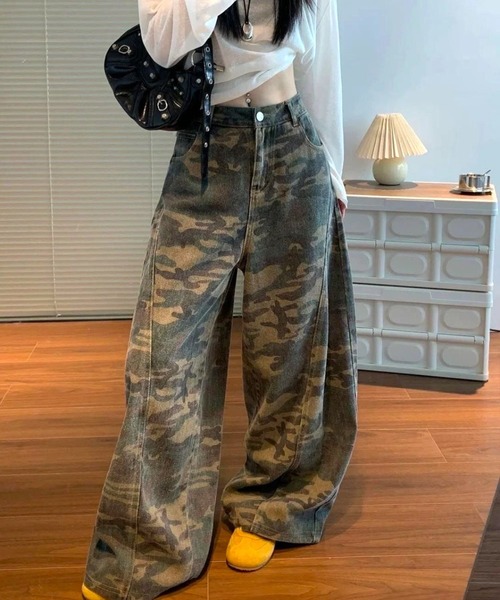 CANVAS+ ワイドパンツ パンツ 「CANVAS＋」迷彩柄ワイドルーズパンツ