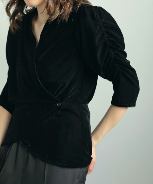 anuke（アンヌーク） anuke Velour Gather Blouse レディース
