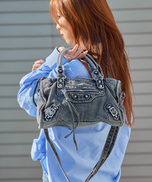 8月まで新品同様 DIESEL 2way デニムショルダーバッグ ハンドバッグ DIESEL - ディーゼル 2WAY ショルダーバッグ ハンドバッグ デニム