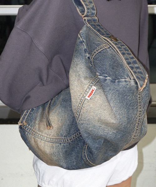 「SCULPTOR」 「Washed Denim Duffle Bag」トートバッグ FREE ライトブルー レディース_画像7